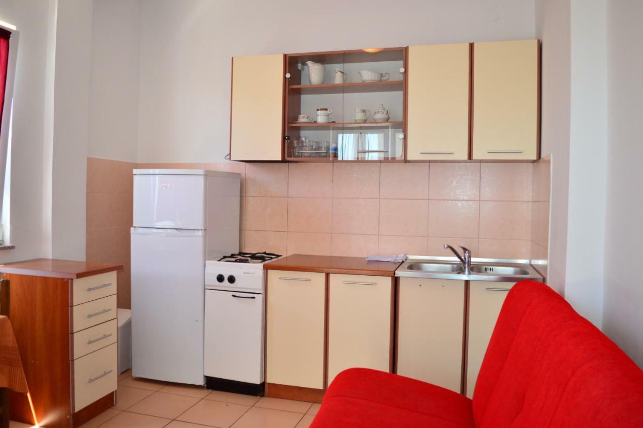 Apartmani Macak II Новаля Екстер'єр фото