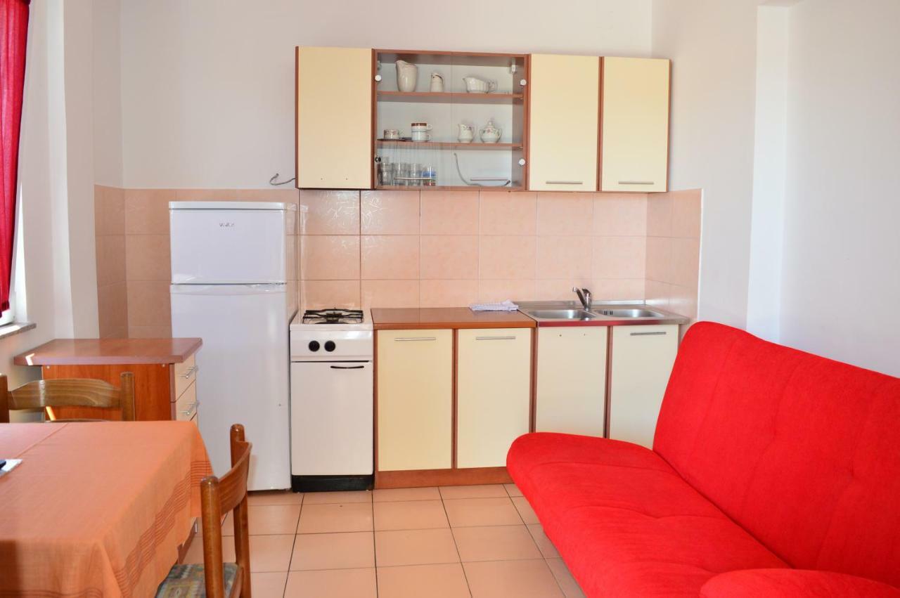 Apartmani Macak II Новаля Екстер'єр фото