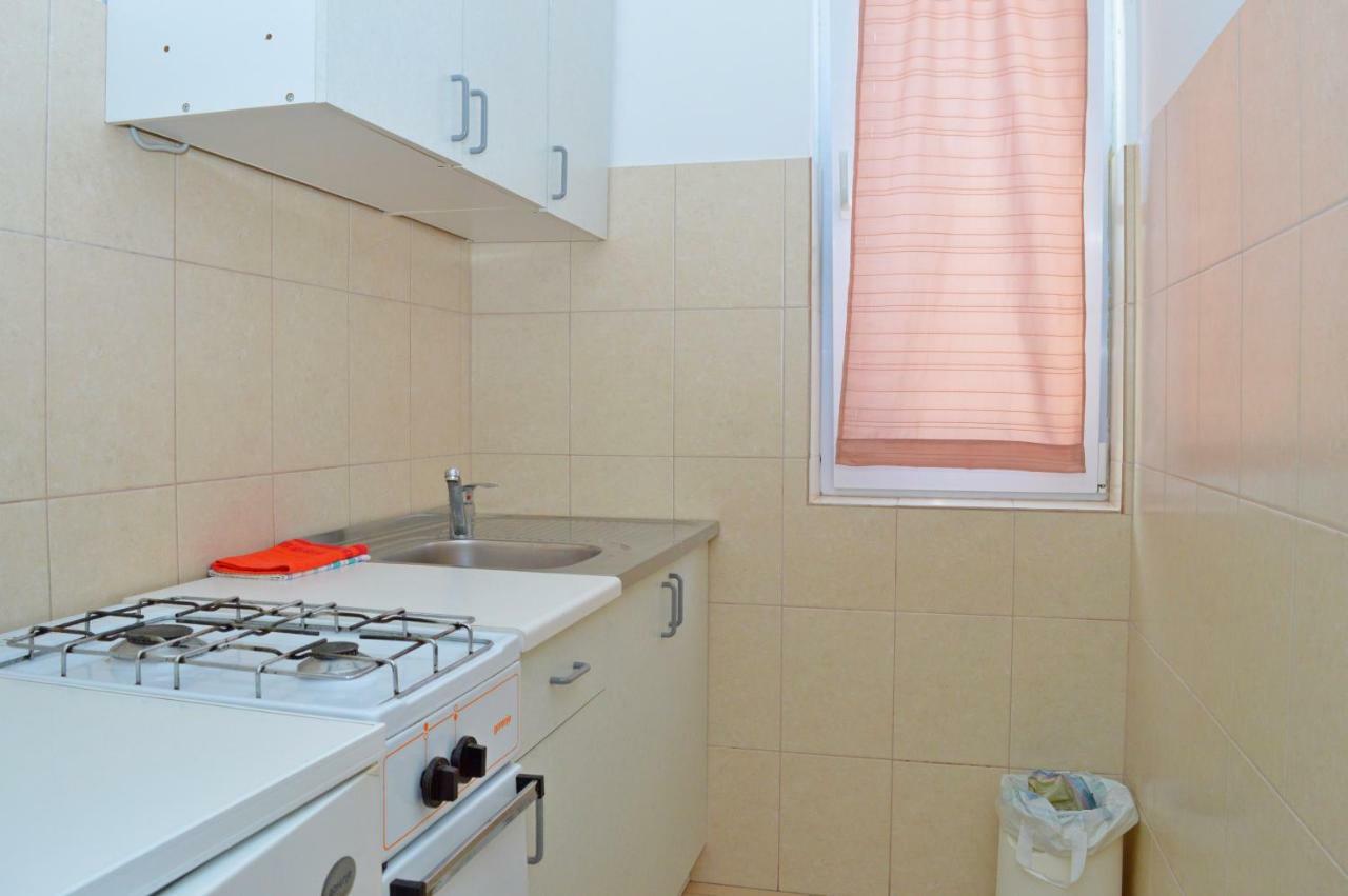 Apartmani Macak II Новаля Екстер'єр фото